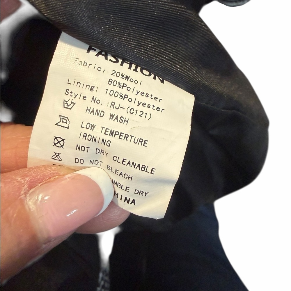UANEO Wool Blend Black and White Plaid Blazer Coat Sz Lrg (unisex) - Picture 15 of 15